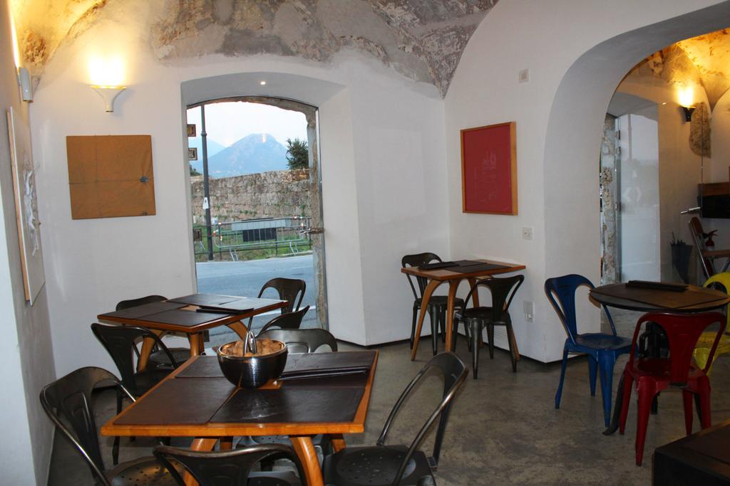 Hôtel Porta Aurea à Paestum Extérieur photo